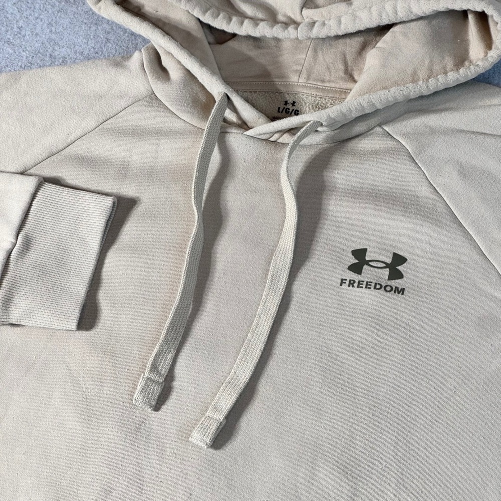 Under Armour Freedom Mens Hoodie Tan Khaki Flag Graphic Fleece Pullover Large